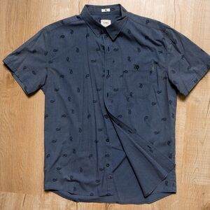 AMBIG California short sleeve button down